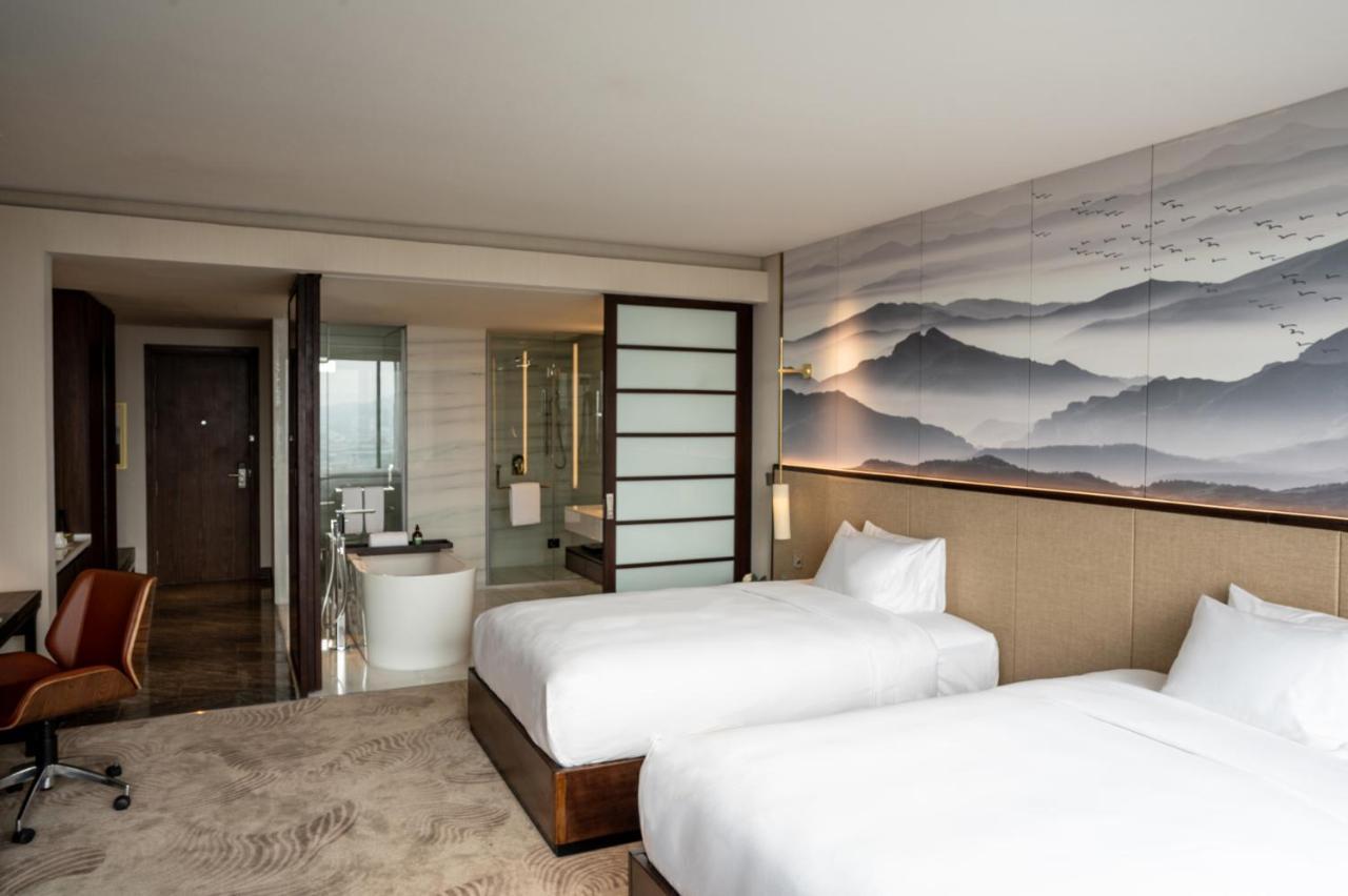 Crowne Plaza Vinh Yen City Centre By Ihg Kültér fotó