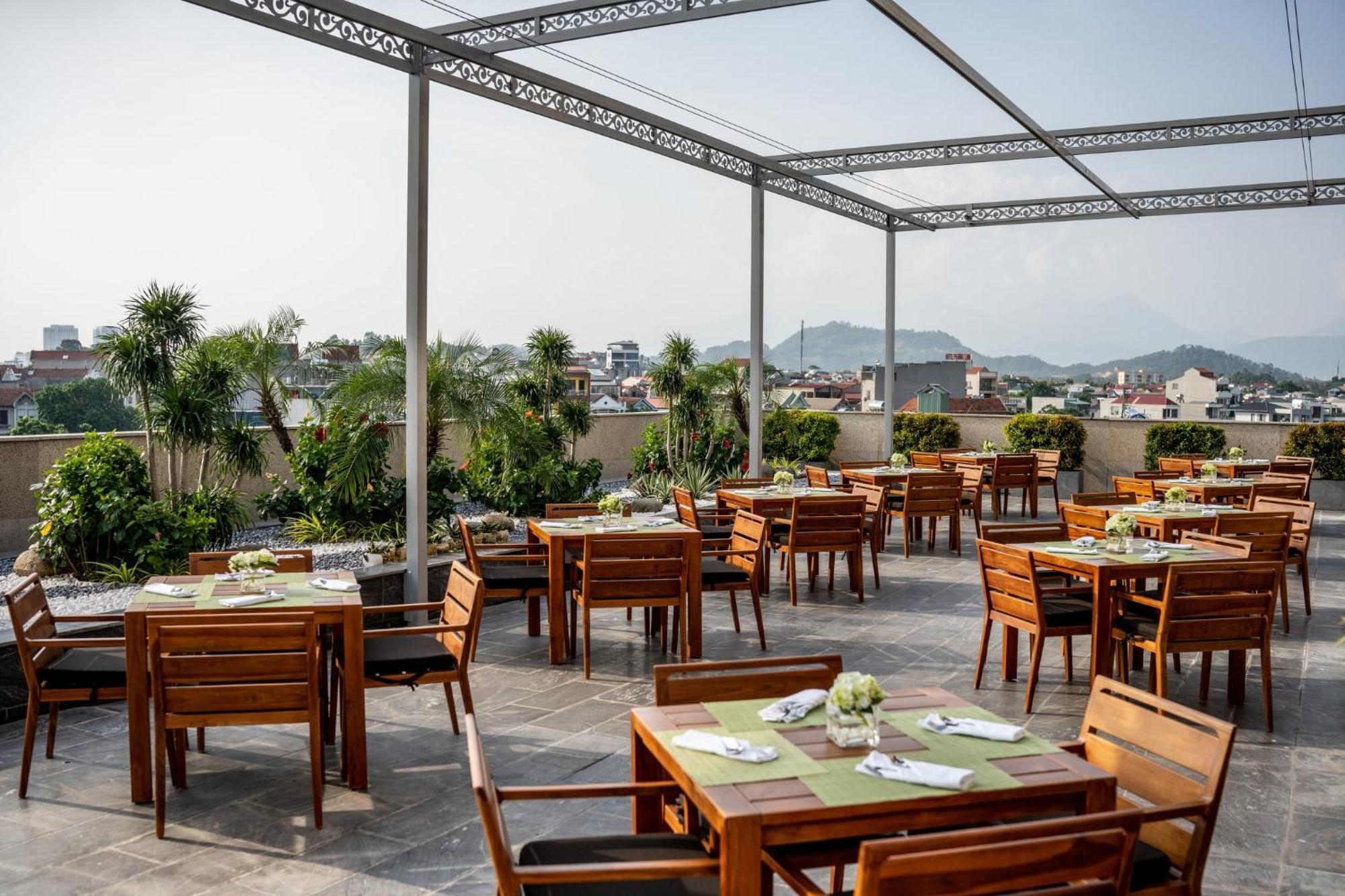 Crowne Plaza Vinh Yen City Centre By Ihg Kültér fotó